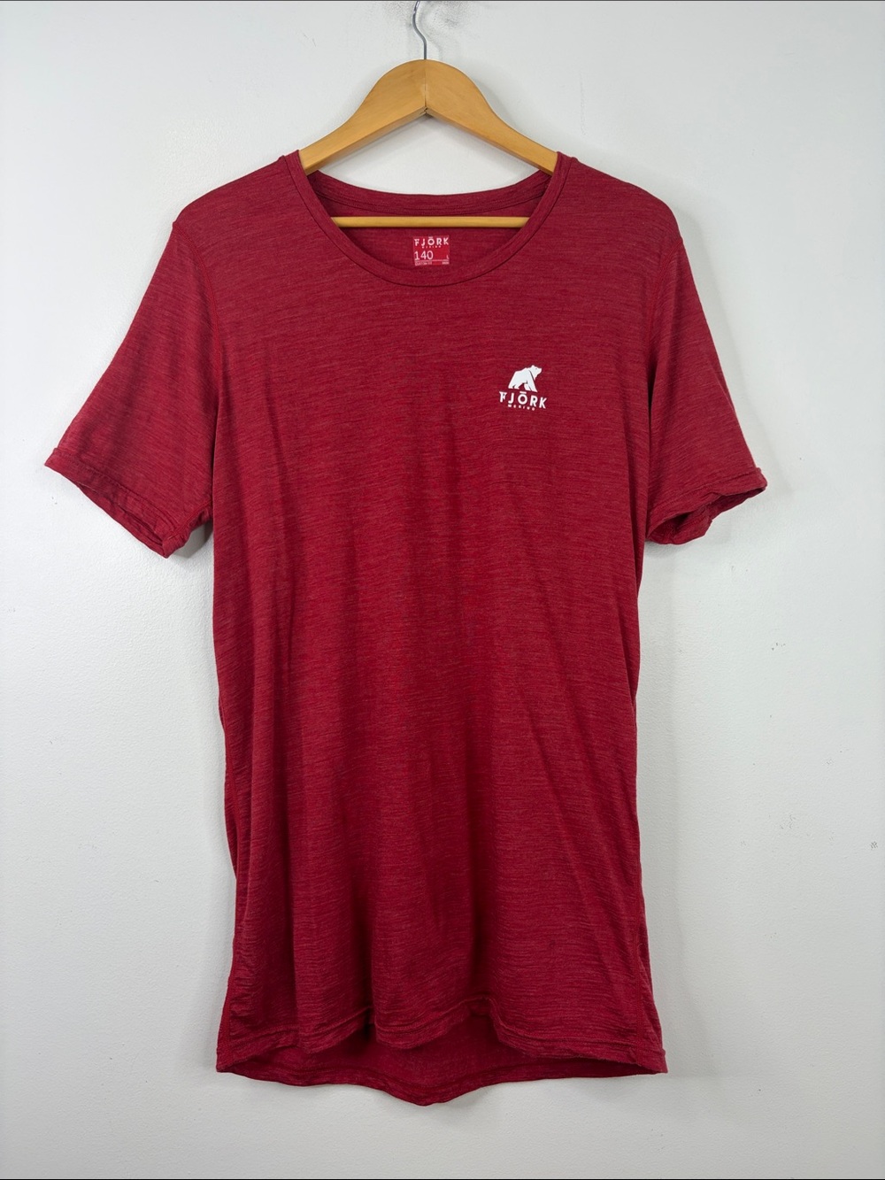 Fjork Merino Wool T Shirt Mens Large Red 140 Short Sleeve Crew Neck Base Layer